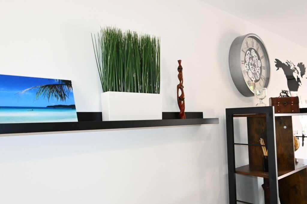 Travel Appartement 10Mn Aeroport Cdg Villeneuve-sous-Dammartin Buitenkant foto
