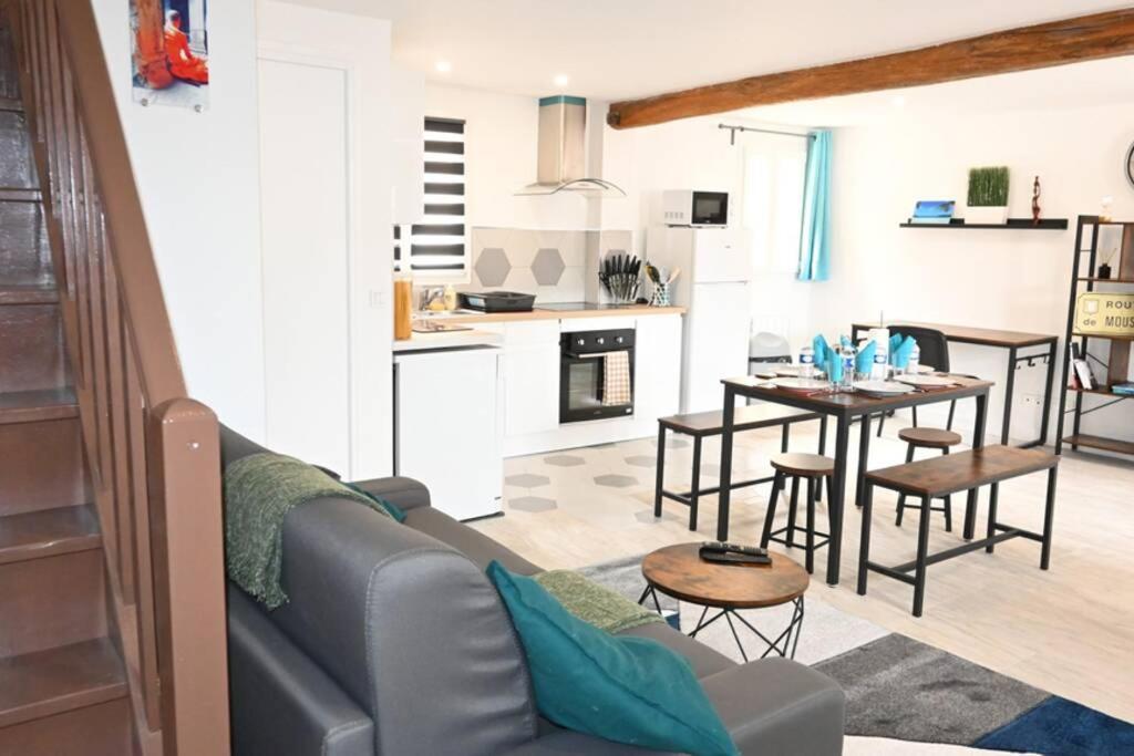 Travel Appartement 10Mn Aeroport Cdg Villeneuve-sous-Dammartin Buitenkant foto